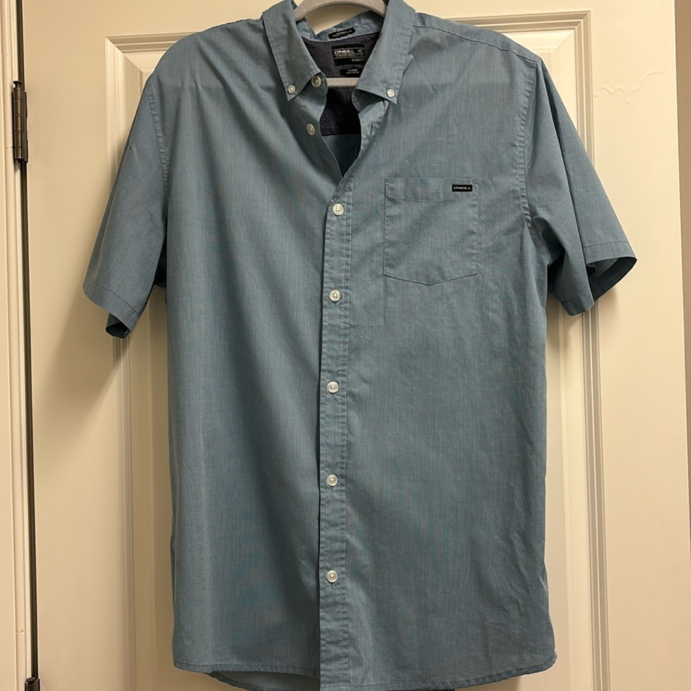 EUC O’NEILL short sleeve button down